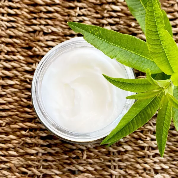 Cosmetic Workshops 1 hour for me